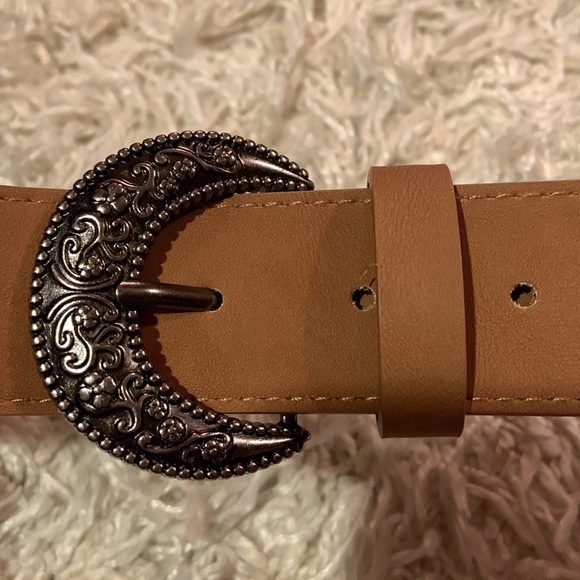 💥$10 SALE💥NWT! 40” Women’s Belt - Picture 7 of 8
